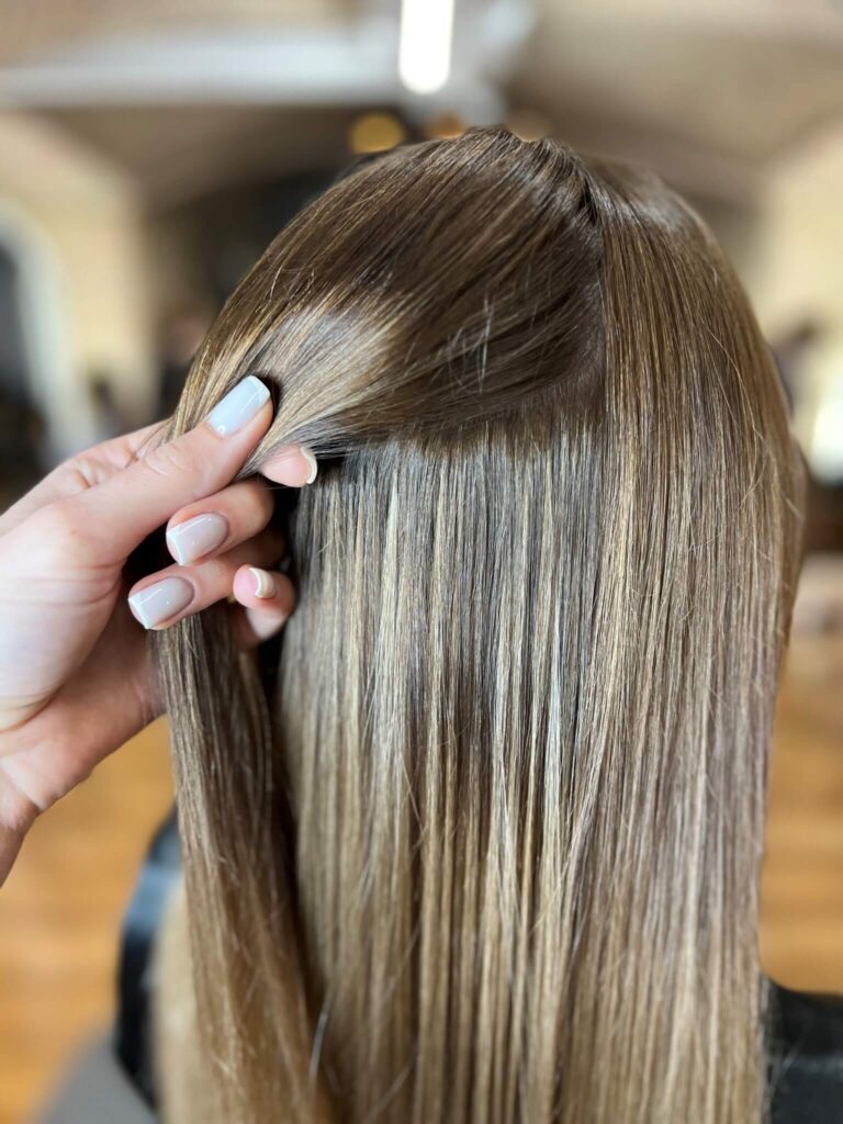 Keratynowe przedłużanie włosów Toruń – Art Premium Hair