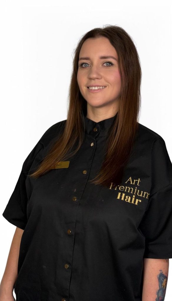 Irina – stylistka koloryzacji i cięć Art Premium Hair