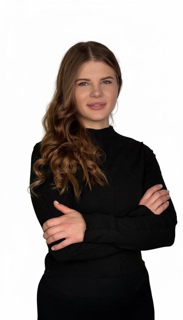 Lidia – fryzjerka Art Premium Hair Toruń